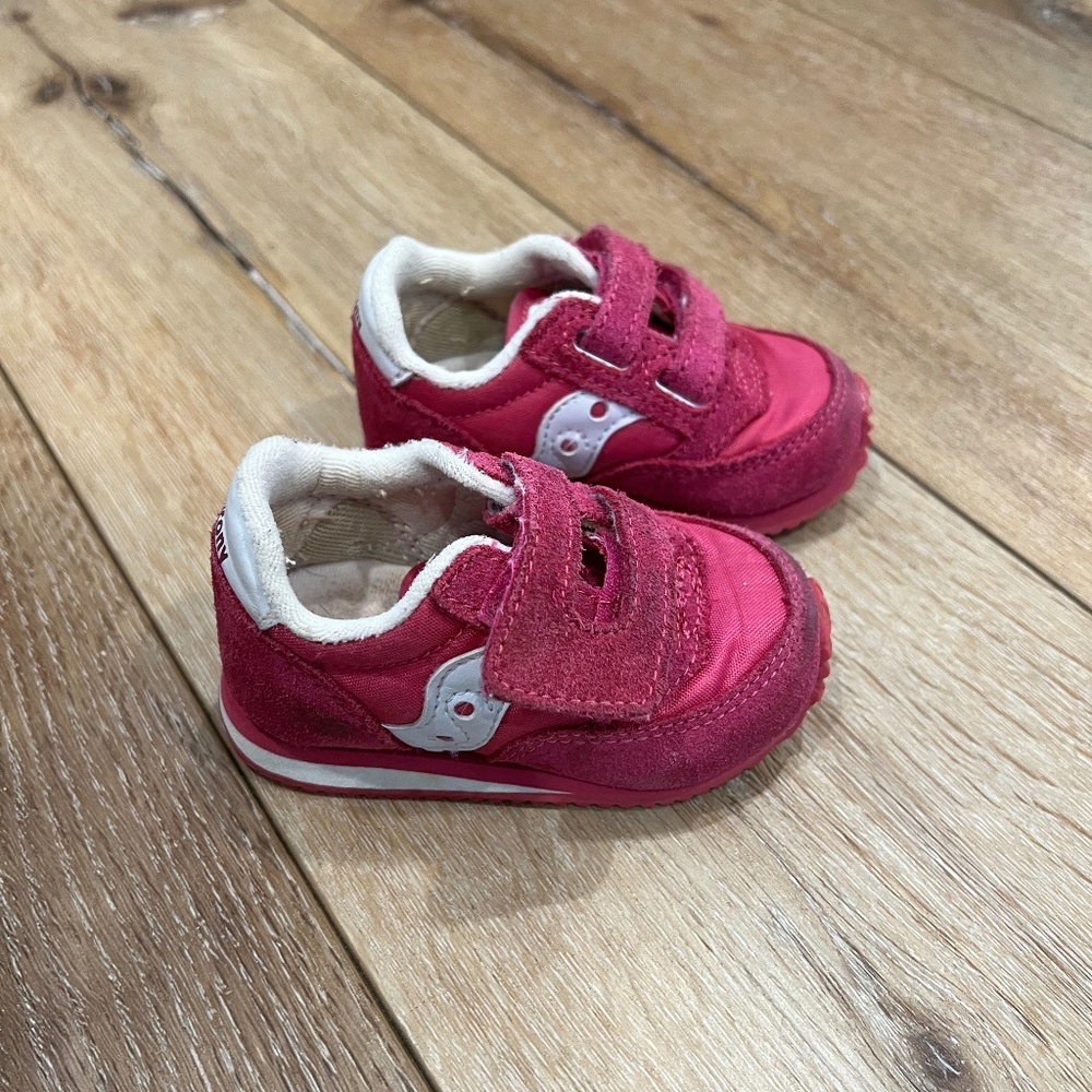 Saucony size 3 baby shoe